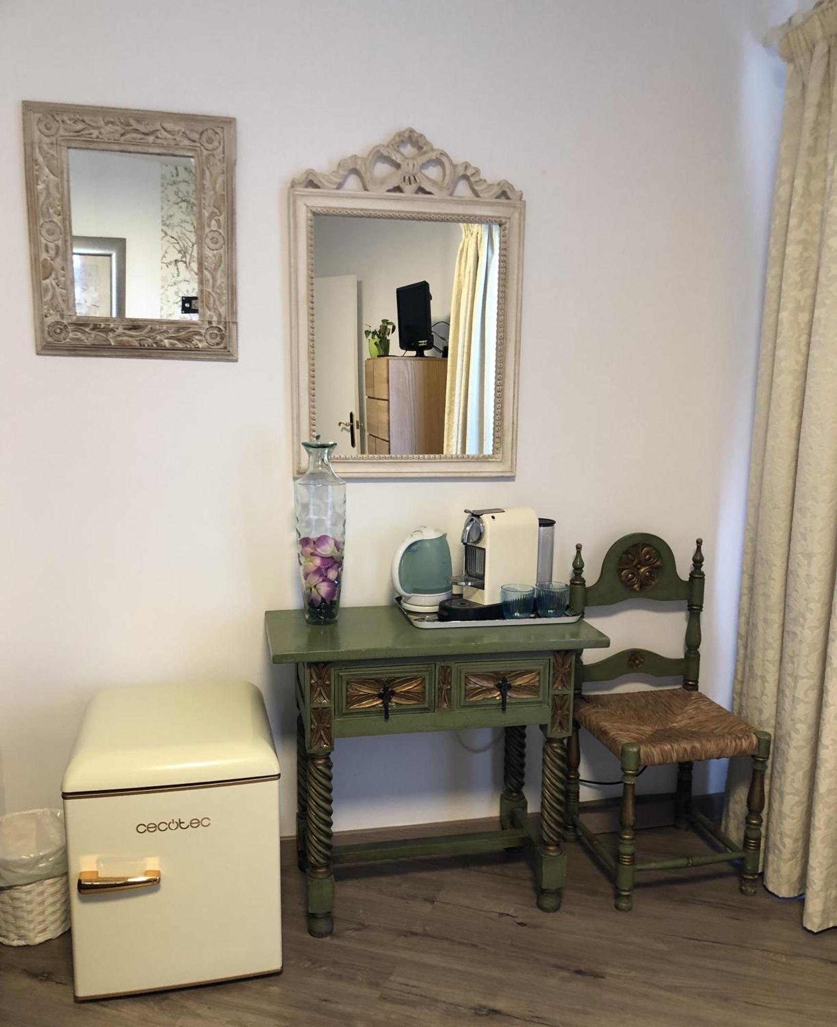 Habitacion Deluxe Con Bano Privado En Atalaya Apartagolf, Estepona Esterno foto